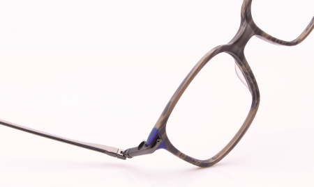 Aspex innove avec la technologie de charniere a 360 TurboFlex Acuite