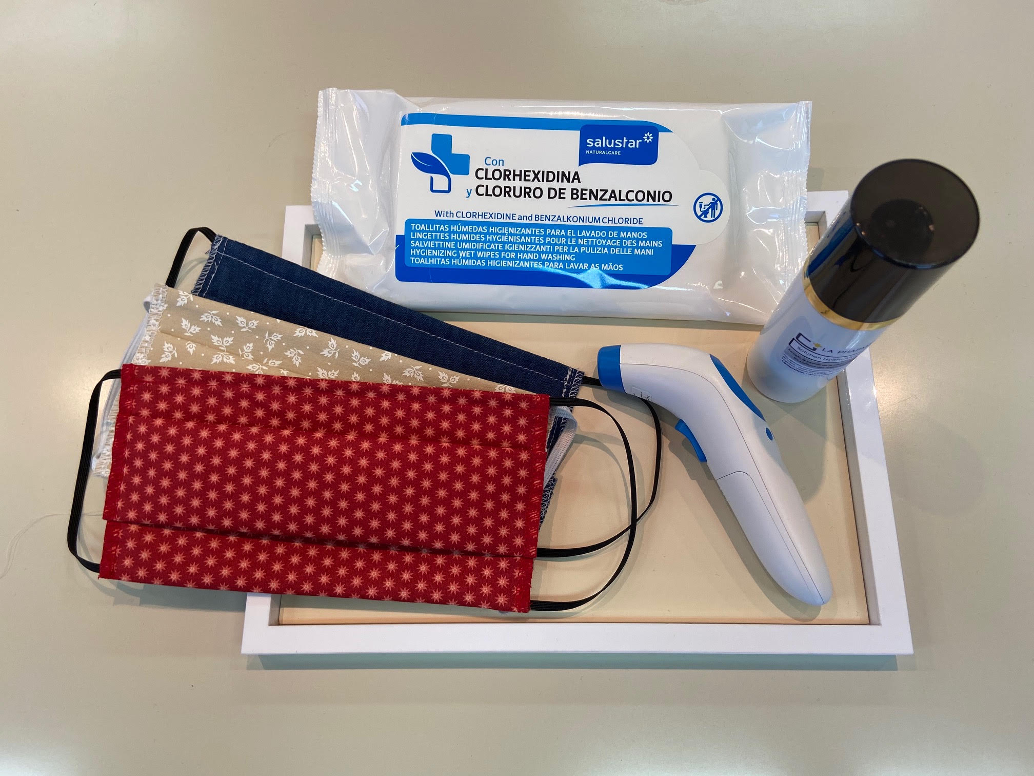 Le kit sanitaire fourni par Grasset à ses commerciaux