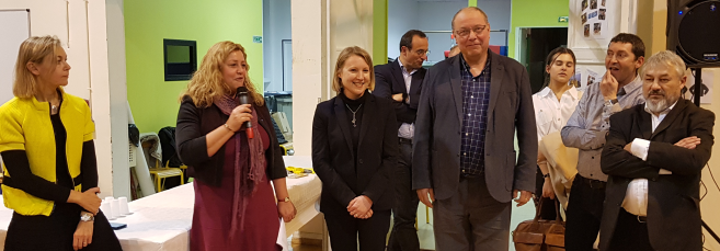 Amélie Morel, présidente du Silmo - Béatrice Chirouze, proviseure du lycée - Virginie Martinez, sous-préfecture de Saint-Claude, Laurent Petit, maire de Morez - Jérôme Colin, président des Lunetiers du Jura et Jean-Claude Boivin, chef de travaux