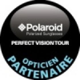 Les lunettes Polaroid s'afficheront tout l'été sur les plages françaises