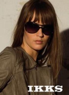 La licence IKKS se décline désormais en solaires : une collection à découvrir au Silmo