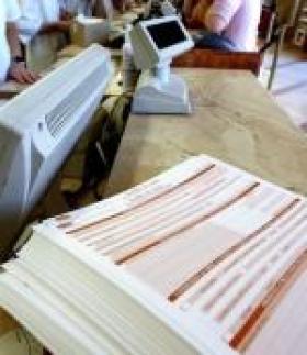 La taxation des feuilles de soins papier reportée au 1er janvier 2011