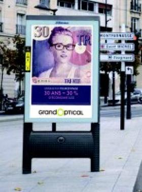 GrandOptical se lance dans la pub interactive sur smartphone avec le leader de l'affichage urbain