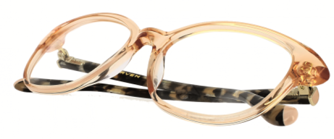 Carven Eyewear : trois collections au fil d’or raffinées et élégantes, par Seaport