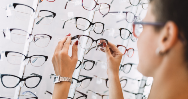 Le marché espagnol de l'optique en pleine croissance en 2024, en contraste avec la France
