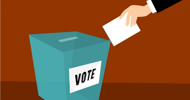 Macron, Le Pen : le match des propositions pour la santé