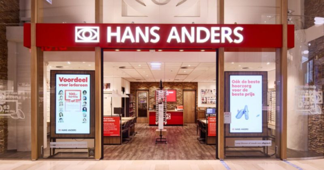 La chaîne d'optique Hans Anders est à vendre
