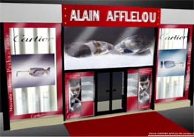 La nouvelle collection Pasha de Cartier s’approprie le magasin Alain Afflelou des Champs-Elysées