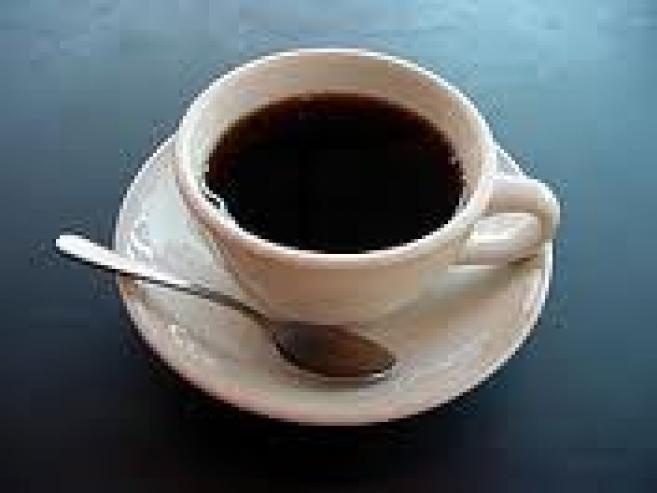 Trois tasses de café par jour augmentent les risques de glaucome