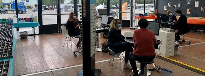 Jusqu'à mardi soir, les deux magasins seront réunis sous une tente sur le parking