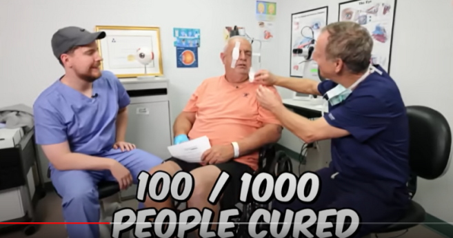 Un youtubeur rend la vue à 1 000 personnes et alerte sur le fléau de la cataracte