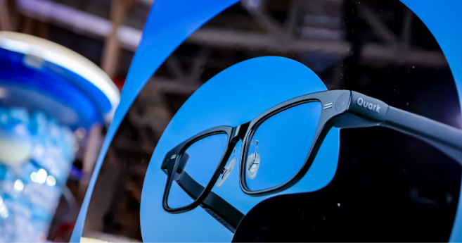 Alibaba se lance à son tour sur le marché des lunettes connectées avec Quark AI