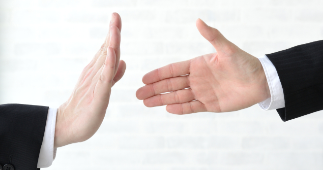 Safilo renonce à une offre sur Inspecs, le paysage capitalistique du marché de l'optique se clarifie