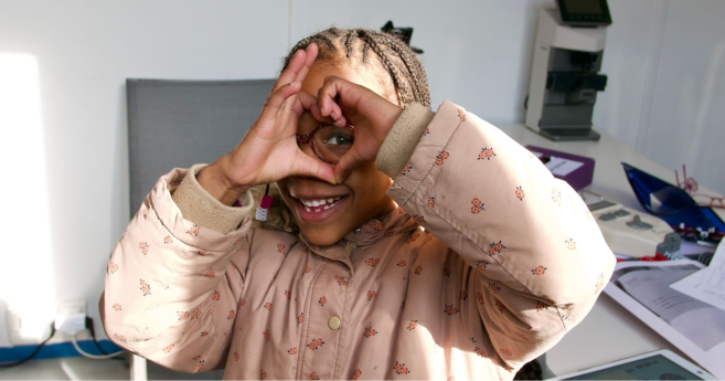 Pour ce Giving Tuesday, offrez la vue à ceux qui en ont besoin : faites un don à Vision Solidarité