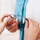 Un arrêté révise le titre professionnel de technicien en montage et vente d’optique-lunetterie