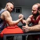 Le bras de fer se durcit entre le gouvernement et les complémentaires santé autour du gel des tarifs des contrats en 2026