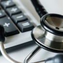 Fraude des professionnels de santé: nouvelles règles pour le tiers payant et le déconventionnement