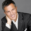 Marcolin crée une collection de lunettes avec l’horloger suisse Omega