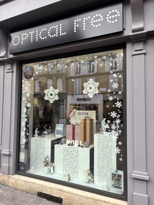 optical_free_charleville_vitrine_noel.jpeg