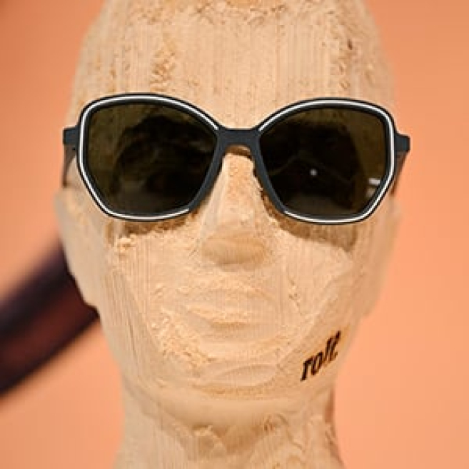 sunglasses-europe_rolf_austria.jpg