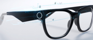 Apple prépare son offensive sur les lunettes connectées et va doter l'iPhone « d'yeux et d'oreilles »