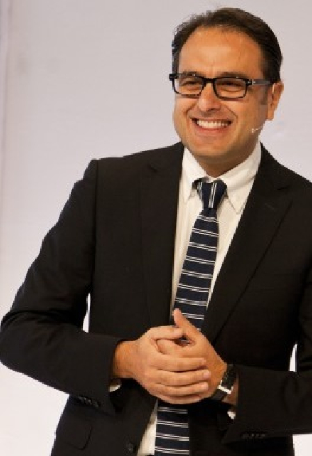 luxottica_adil_mehboob-khan.jpeg
