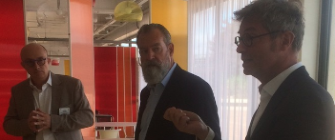 De gauche à droite : Hervé Poittevin, président du Groupement Européen d’intérêt Economique (GEIE) Eyes-Road - Philippe Cellier, directeur général d’Eyes-Road et Vincent Lepape, directeur commercial et marketing d'Eyes-Road