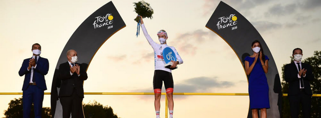 Lors du Tour de France 2020, le maillot blanc sponsorisé par Krys avait été remporté par Tadej Pogacar, également vainqueur du classement général