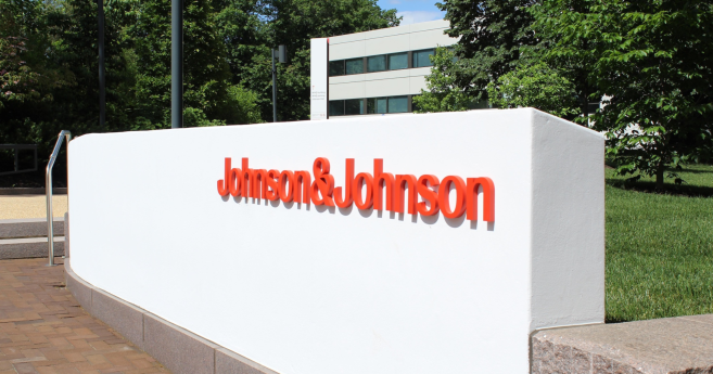 chiffre_affaire_johnson_johnson_2024_2025_lentilles_de_contact.png