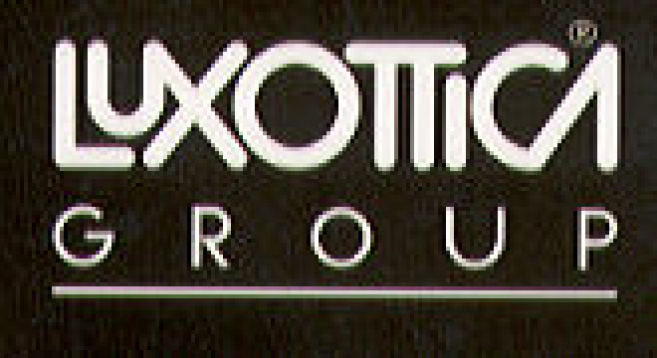 logoluxottica.jpg