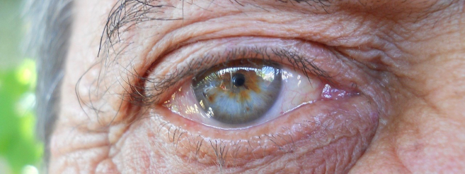 eye-1262735_1280.jpg