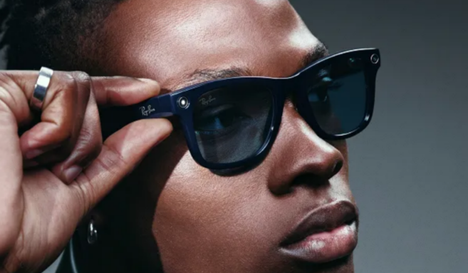 Ray-Ban Meta LED