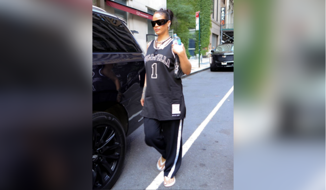 Rihanna porte des monture Gucci