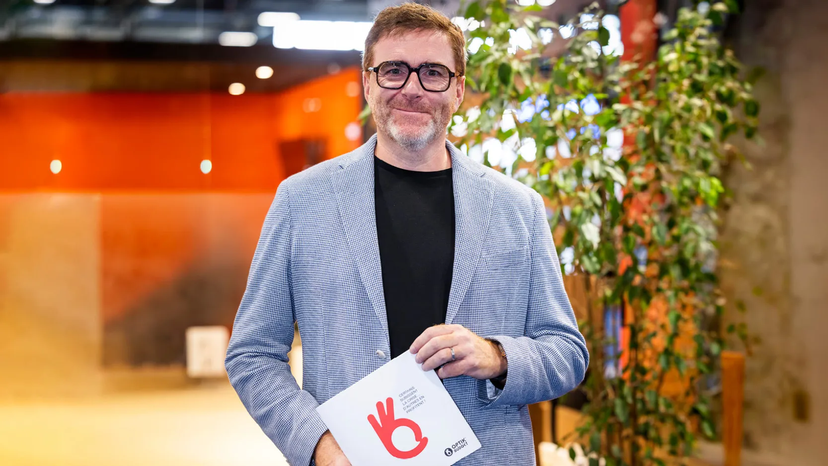 Oui : un opticien peut gagner de l'argent et satisfaire ses clients