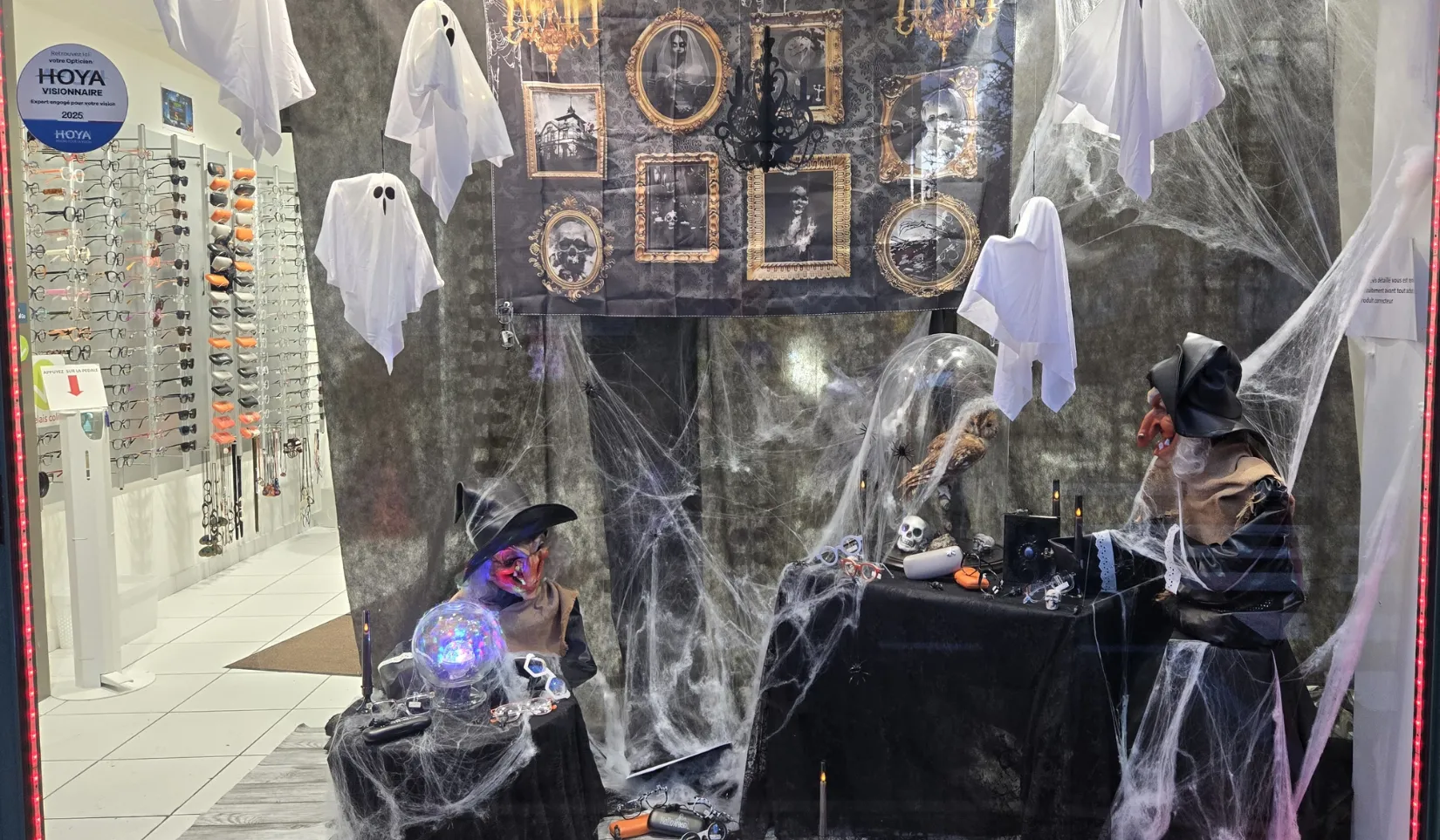 Concours halloween acuite 2026 vitrine opticien
