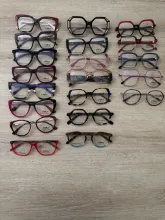 Lot de 20 montures optiques RV Barcelona neuves