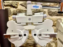 Matériel examen de vue - Novacel URK 700 / projecteur / réfractomètre