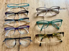 Déstockage : lot de 8 montures MYKITA