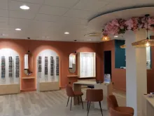 Opportunité pour opticien: local aménagé, matériel, stock