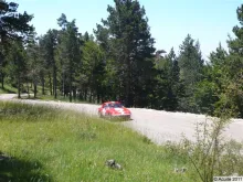 Les voitures en pleine course