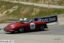Les voitures en pleine course