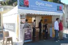 Le stand de contrôle visuel et auditif