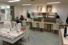 L'opticien Paris Miki dans le grand magasin Takamaschi à Kyoto