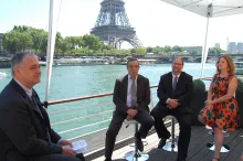 Philippe Bloch et ses invités à quelques minutes du premier débat