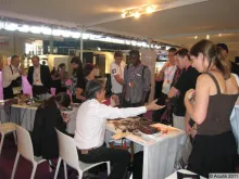 Grande affluence sur le stand des Meilleurs Ouvriers de France Lunetiers