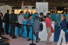 Optic Dating: les candidats patientent avant de rencontrer les recruteurs