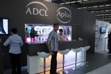 Stand ADCL et son bar