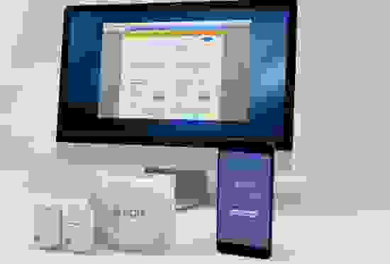 Menicon