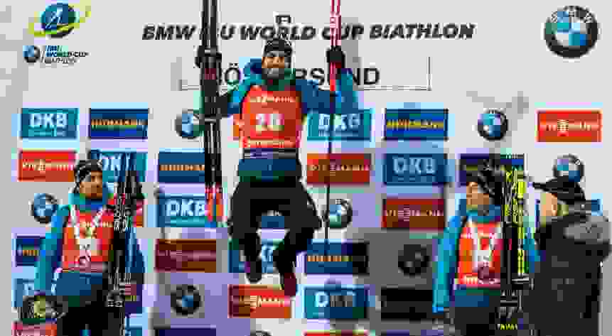 Martin Fourcade obtient la première place devant&nbsp;Simon Desthieux et&nbsp;Quentin Fillon-Maillet
