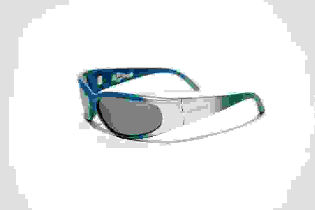220407_arnette_2008.jpg